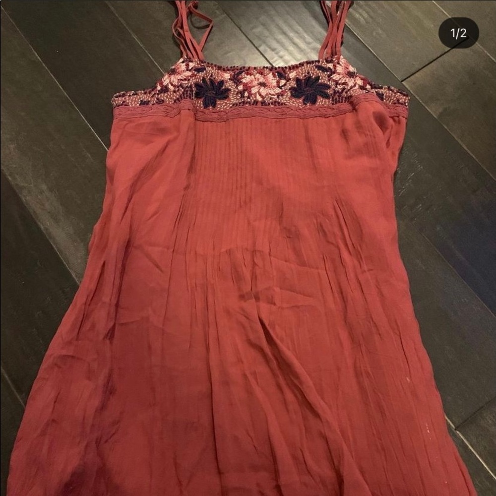 Dress with floral detail
